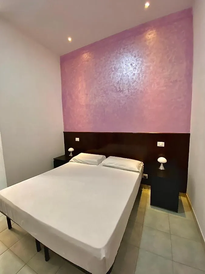 Rome Termini Rooms 4 Гостевой дом